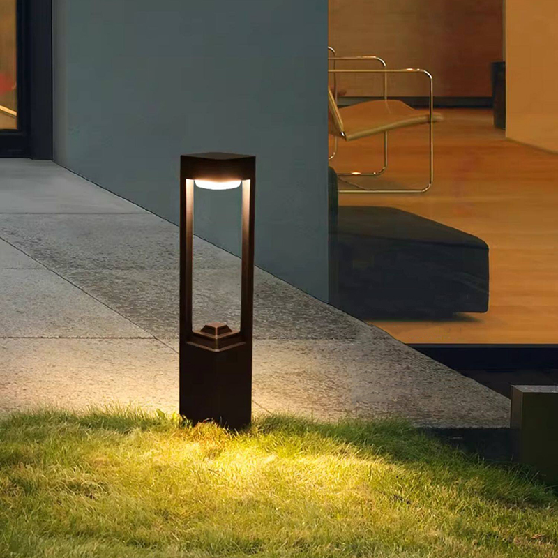 Garden Lighting Decor - مصباح أرضي مضيء للساحات يعمل بالطاقة